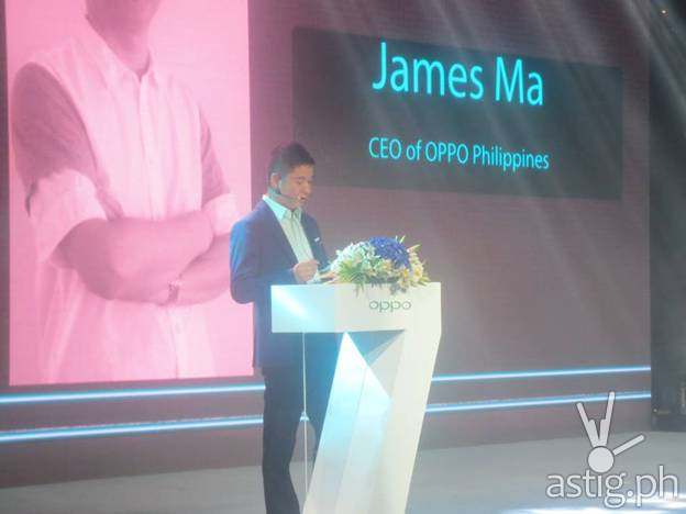 OPPO Philippines CEO James Ma presents at the Find 7 launch