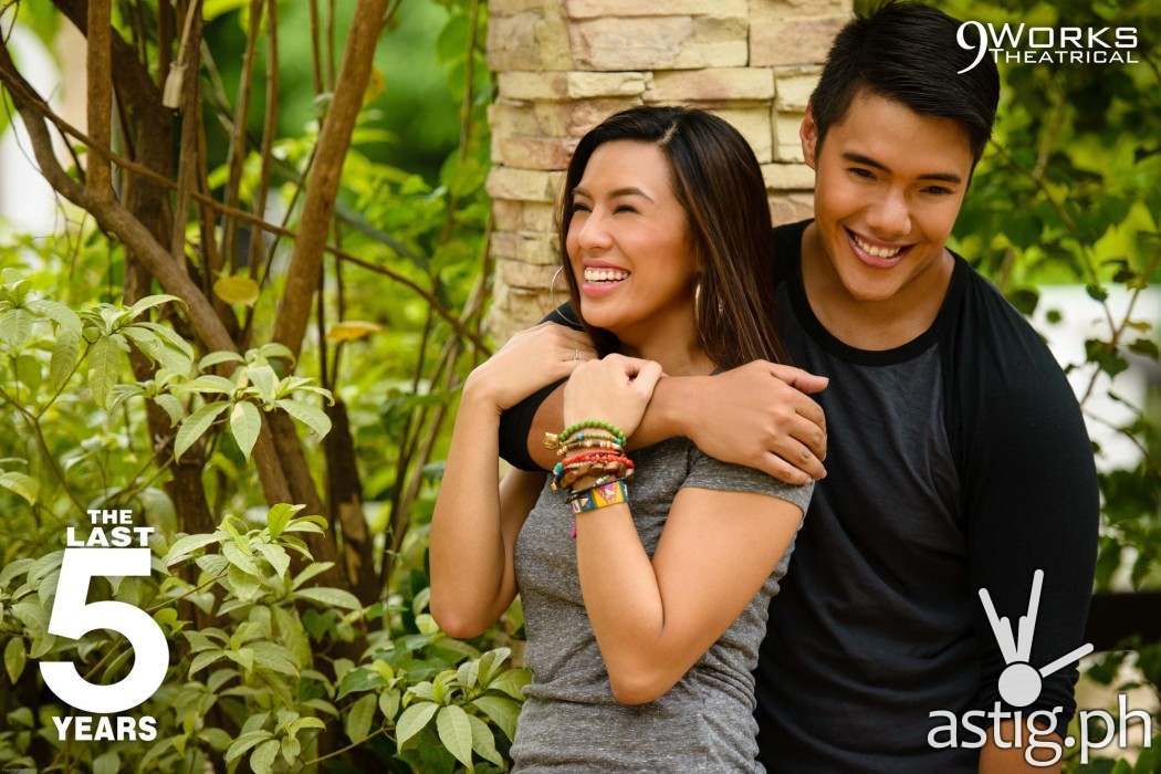 Nikki Gil and Joaquin Valdes in 'The Last Five Years' by 9Works Theatrical