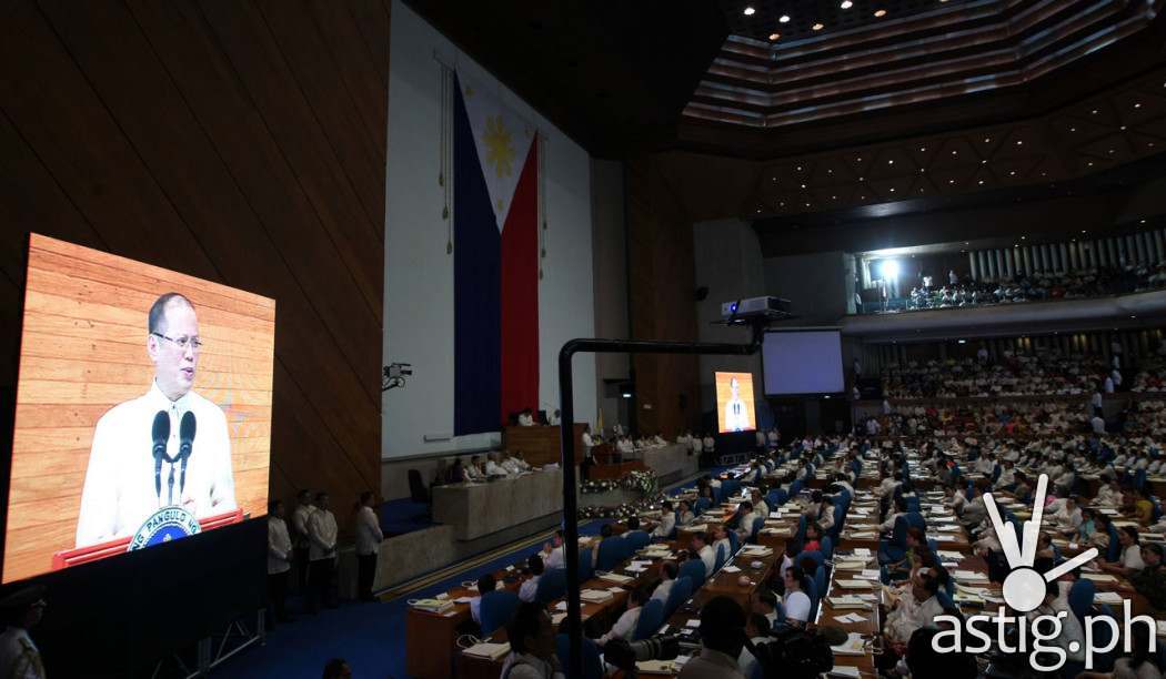 Philippine President Benigno S. Aquino III delivers his fifth State of the Nation Address (SONA) at the Session Hall of the House of Representatives on July 28, 2014
