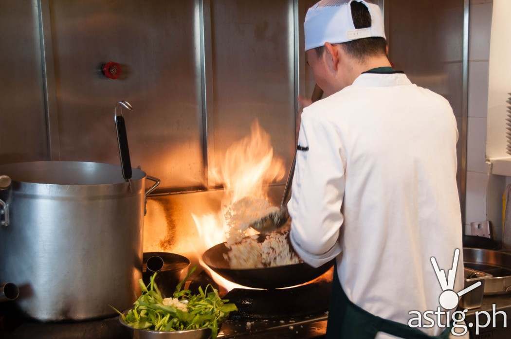 Sweet Chili cook in action: cooking fried rice