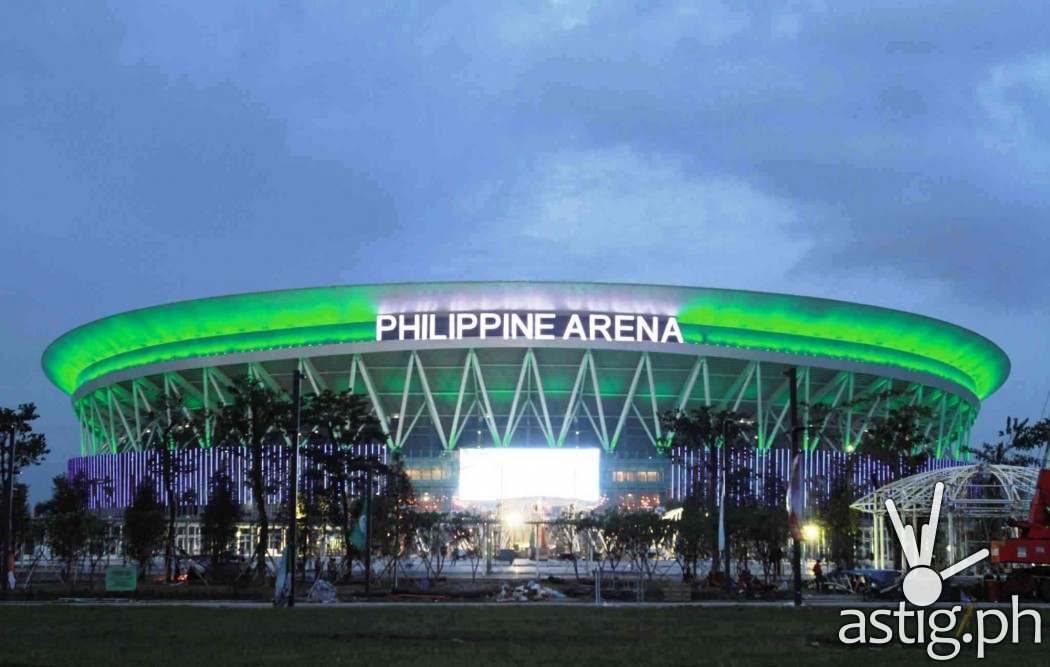 Philippine Arena, the largest indoor arena in the world (Wikipedia)