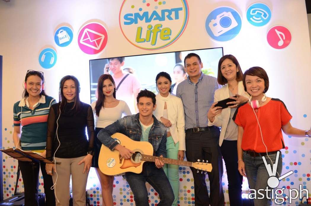 Jasmine Curtis-Smith Nadine Lustre and James Reid at the launching of the Smart Life store