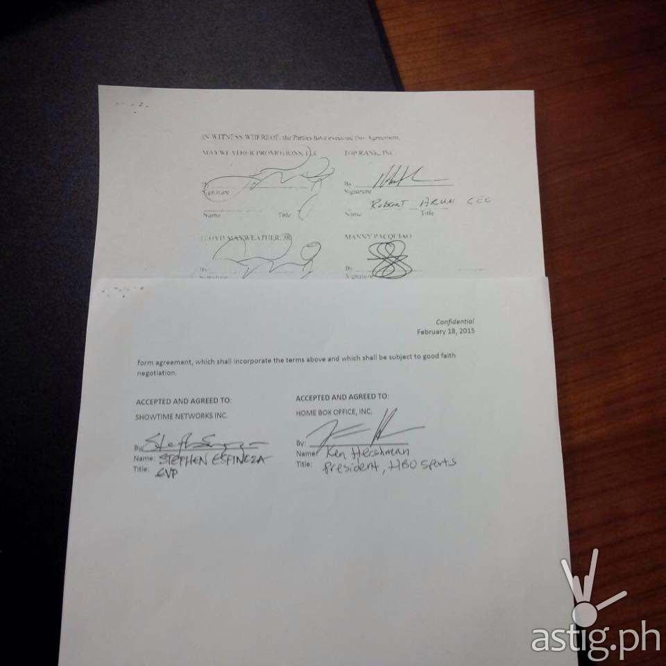 Mayweather vs Pacquiao fight contract showing signatures of all both fighters including HBO Sports and Showtime Sports executives