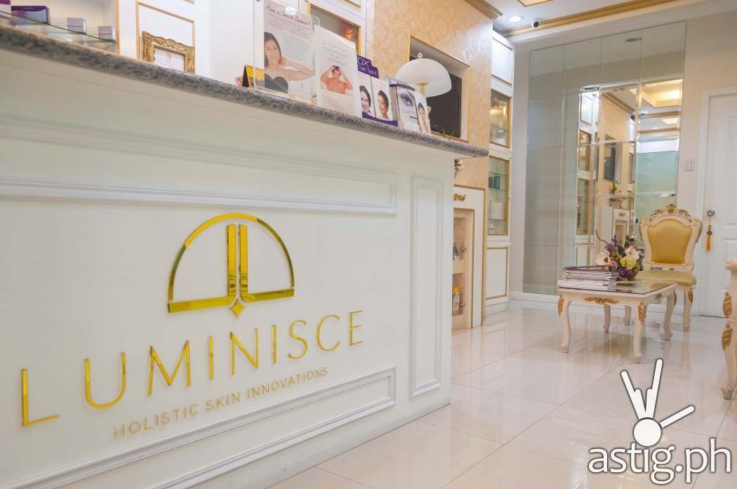 On the inside, Luminisce looks really comfortable and relaxing - a great place to be pampered