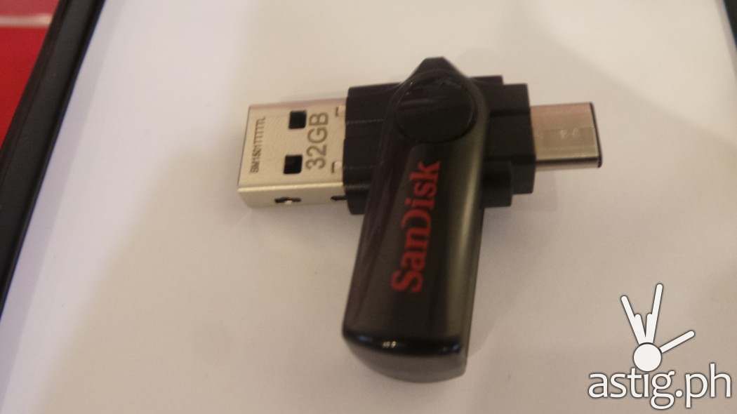 SanDisk Dual Flash Drive with USB Type-C
