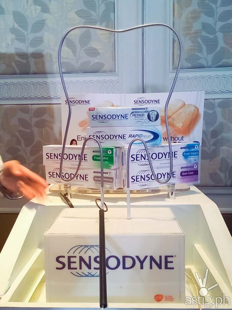 Sendsodyne toothpaste whitens, repairs, and protects teeth