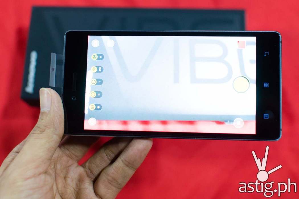 Lenovo VIBE Shot has a 'manual' mode camera similar to a DSLR