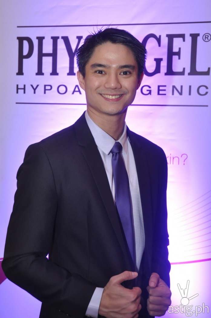 “Sensitivity is a source of strength for women, not a weakness to be hidden away. This powerful consumer insight compels Physiogel to passionately advocate the #FreeInMySkin Movement in 2015. The Movement also coincides with the debut of the NEW Physiogel Daily Moisture Therapy line,” reveals Justin Alejandro Lladoc, GSK Skin Health Senior Product Manager.
