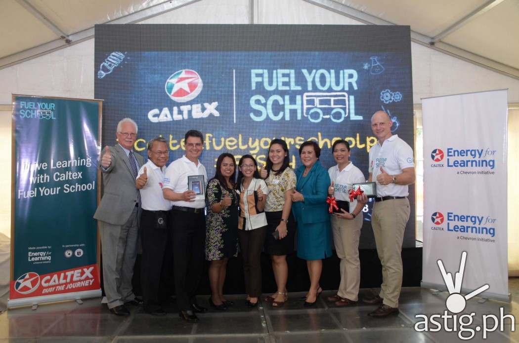 FUELLING EDUCATORS. Beneficiary teachers (4th-6th in photo) of Caloocan National Science and Technology High School now equipped with Caltex Fuel Your School STEM tools to fuel learning for their students. Joining them are (Left to right) Ebb Hinchcliffe, Executive Director of American Chamber of Commerce; Jun Salipsip, Executive Director, American Chamber Foundation Philippines Inc.; Edwin Feist, President, American Chamber Foundation Philippines Inc.; Dr. Luz Almeda, Department of Education, NCR Director; Raissa Bautista, Manager for Policy, Government, and Public Affairs Chevron Philippines Inc.; and Peter Morris, General Manager for Philippine Products, Chevron Philippines Inc.