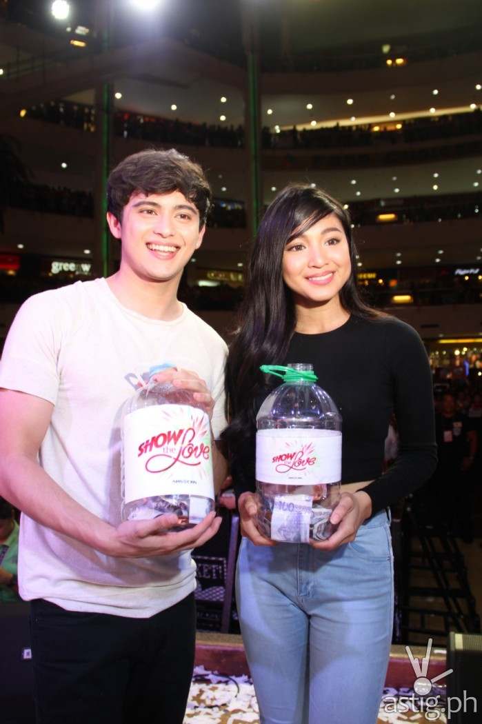 James and Nadine led the Show The Love Kapamilya, a relief drive for the benefit of typhoon Lando victims