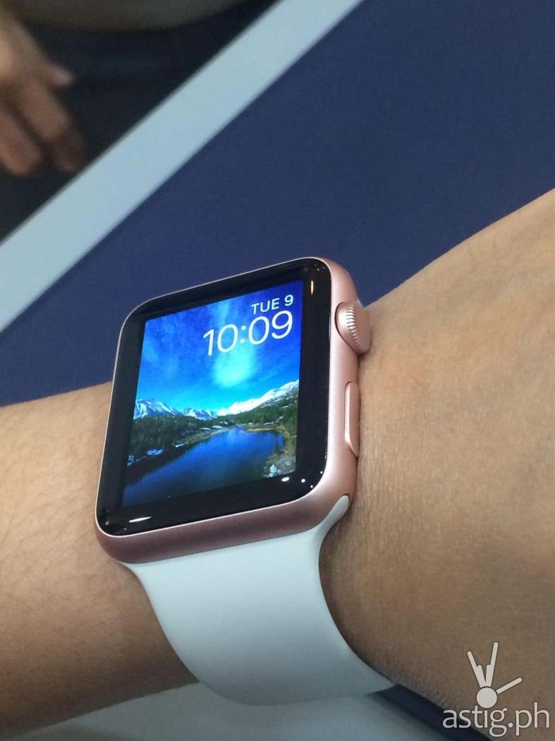 Apple Watch is available in the Philippines at Power Mac Center