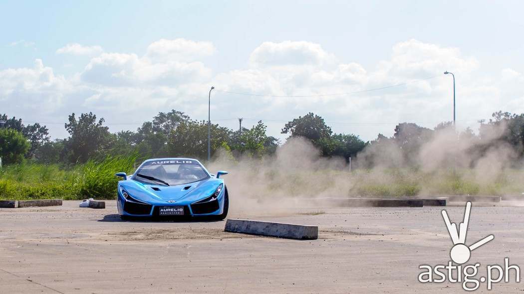 Aurelio Prototype 3 supercar doing a 360 at the tracks