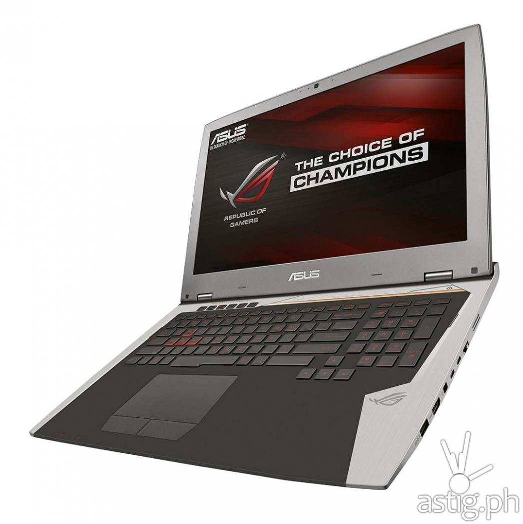 ASUS ROG GX700 water cooled gaming laptop