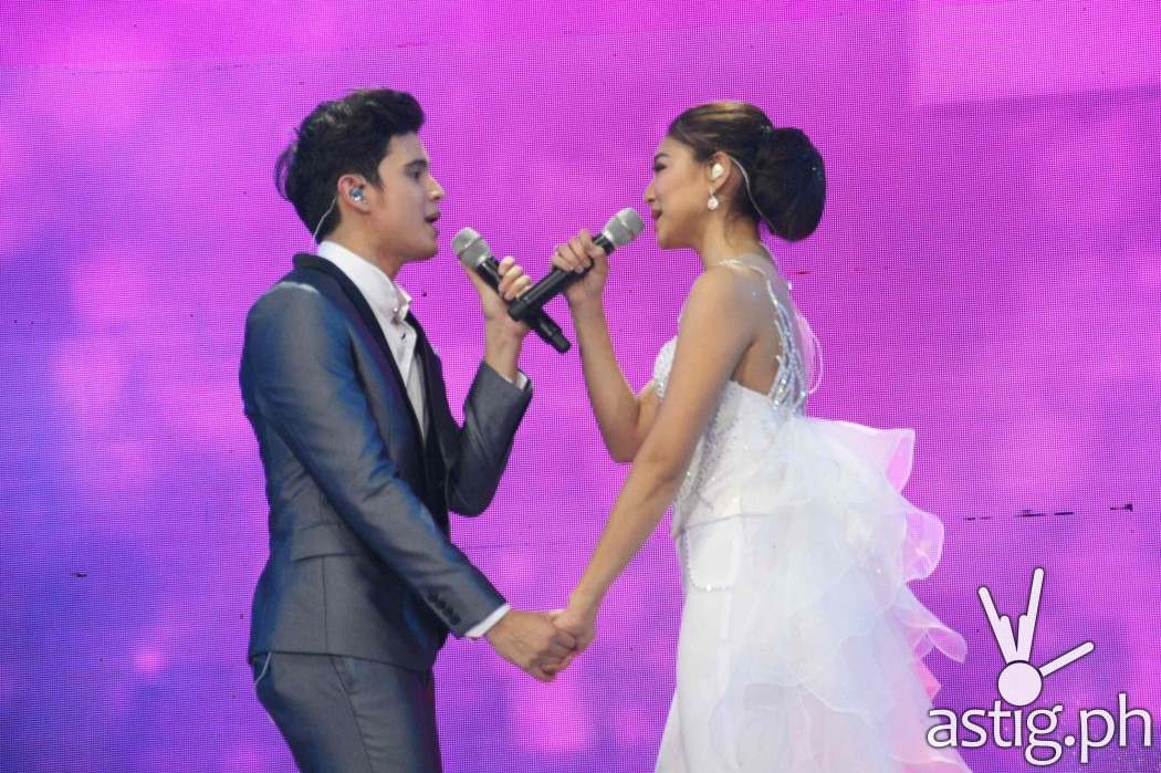 James Reid and Nadine Lustre JaDine Concert