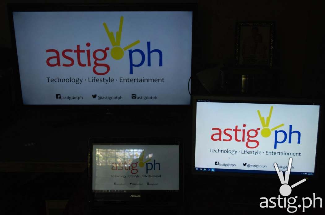 Screen reflection comparison: ASUS ViVoBook Flip (bottom), AOC monitor (right), and Samsung LED TV (top)