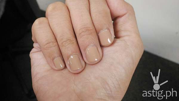 Celebrity Nails Manicure Essie polish