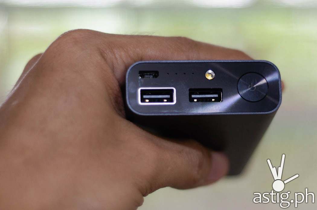 ASUS ZenPower Pro has two USB outputs so you can charge up to two devices at once