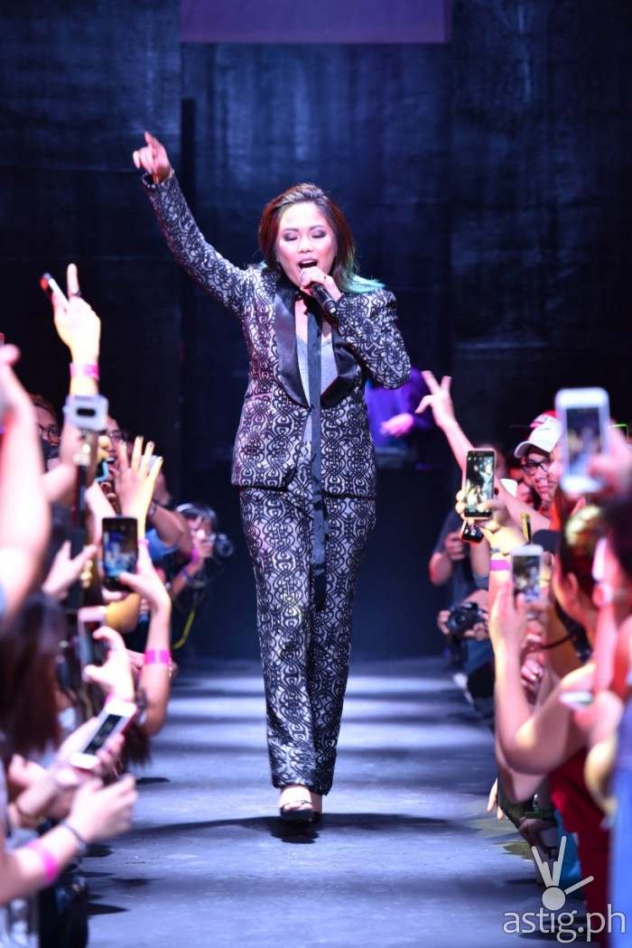 Yeng Constantino performs her hitmakers with EDM twists
