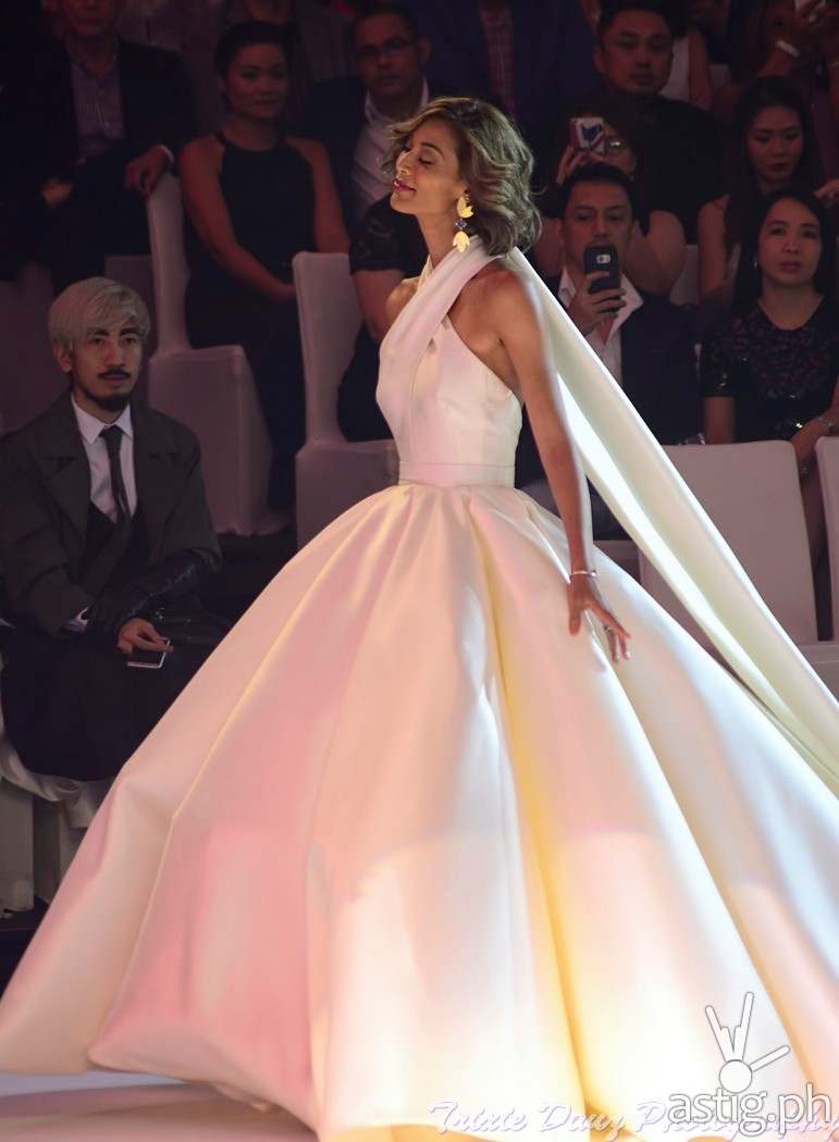 Joey Mead wearing Mark Bumgarner wedding gown at Marriott Hotel Manila - Marry Me At Marriott