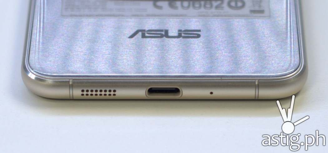 ASUS ZenFone 3 bottom showing USB Type-C port and loud speaker