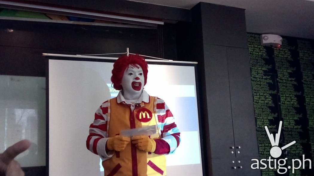 Ronald McDonald introduces the new Shake Shake Fries to the media