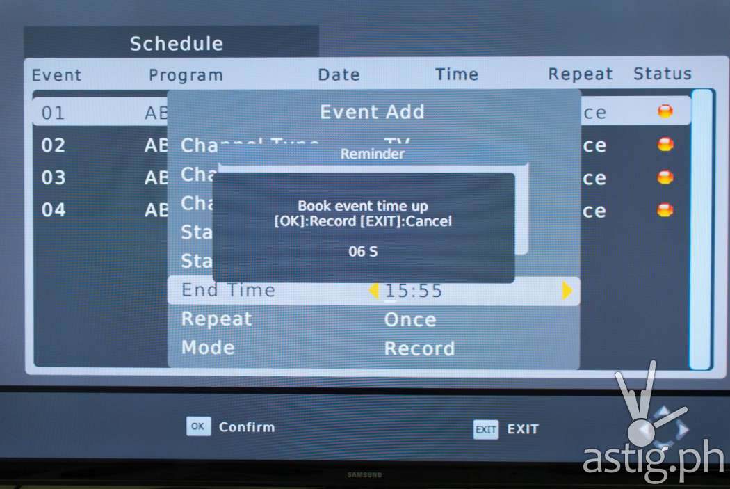A message box will automatically pop up a few seconds before a scheduled recording - WOW! TV Box