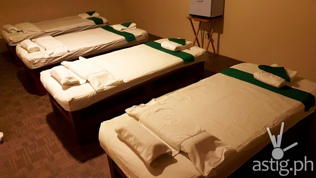 SM Kenko Spa at Winford Hotel Manila - Female Massage Room