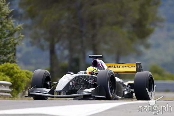 Renault Michelin FR racing car