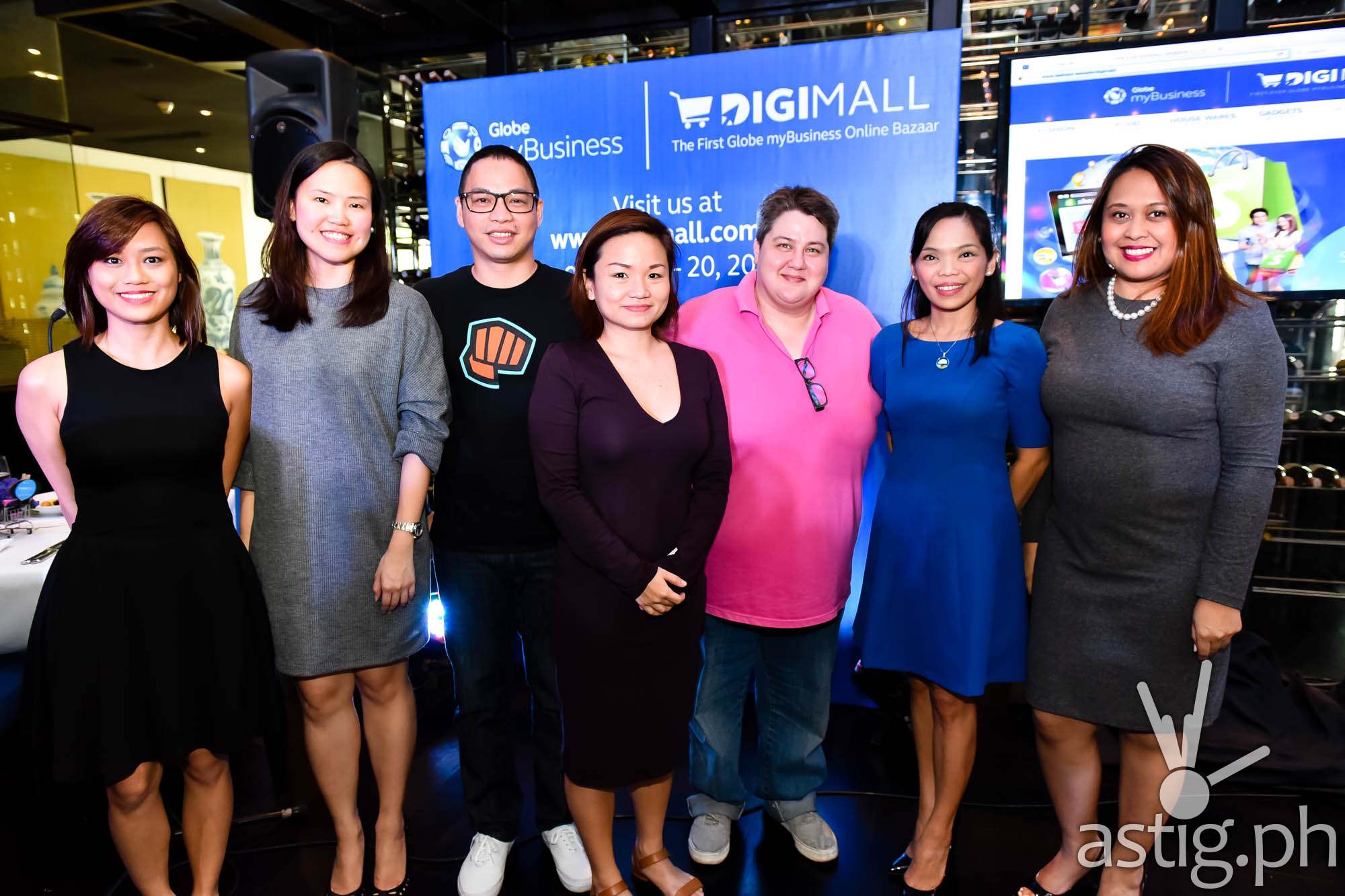 Globe myBusiness announced the first ever online bazaar featuring over 25 Filipino Shopify merchants. Some of the Shopify merchants also joined the launch with a preview of their sample products for everyone to enjoy. At the launch were (From L-R) Globe myBusiness Solutions Expert Dani Gil, Head of Retail Solutions Stephanie Chua, Shopify Merchants: YouPoundIt’s Kristian Salvo, Renegade Folk’s Regina Sambalino and Cake Shots’ Patricia Blardony, Globe myBusiness VP for Marketing Barbie Dapul and Globe myBusiness VP for Digital and Customer Experience Debbie Obias