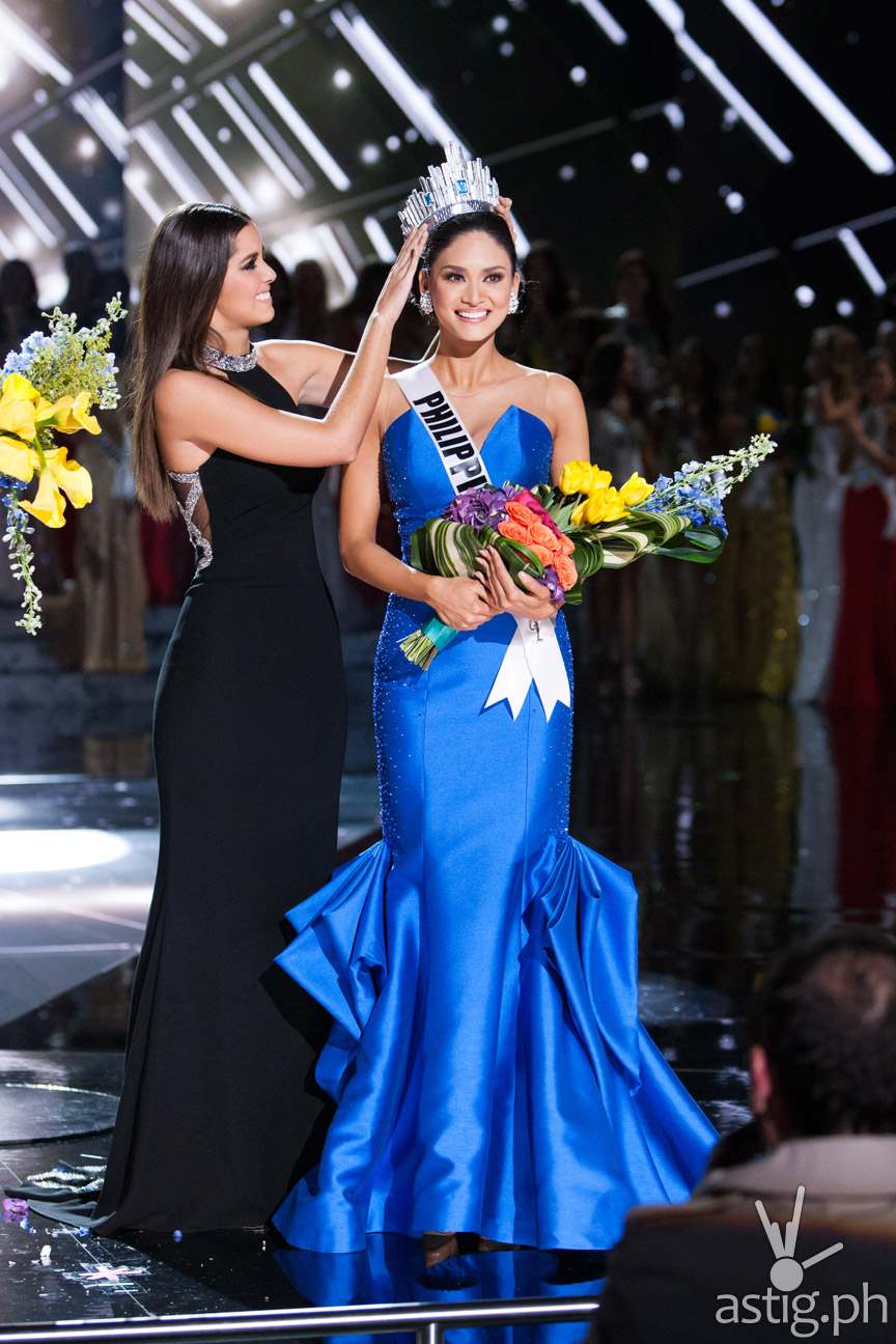 Pia Alonzo Wurtzbach, Miss Philippines 2015 is crowned the winner at the conclusion of The 2015 MISS UNIVERSE® Telecast airing live from Planet Hollywood Resort & Casino on FOX Sunday, December 20. HO/The Miss Universe Organization