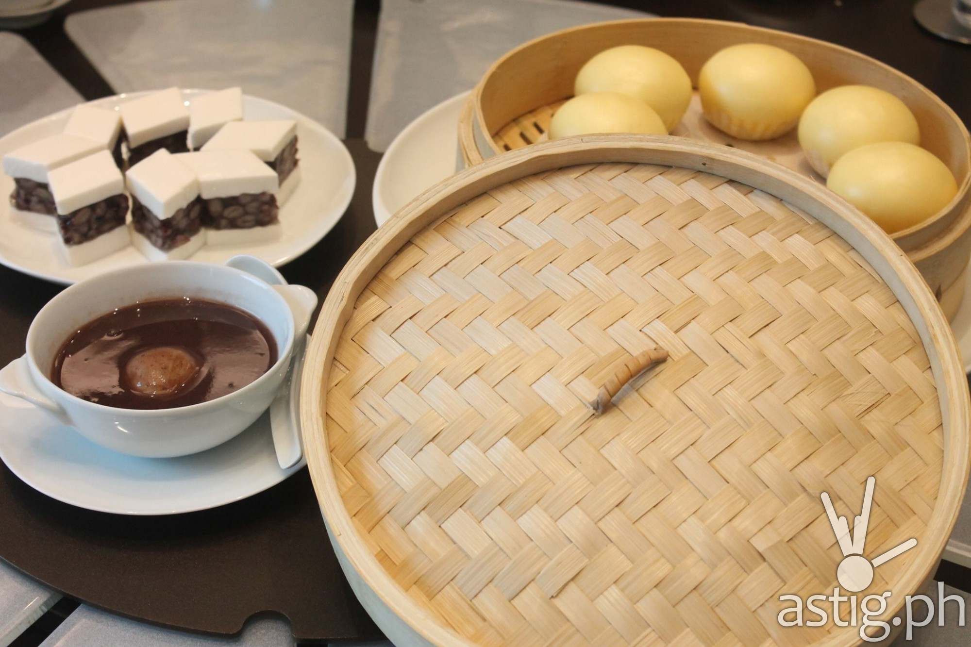 Desserts (L-R) Coconut pudding, Sweeted Red Bean with dumpling, and Custard Bun with Egg Yolk - Man Ho Chinese restaurant