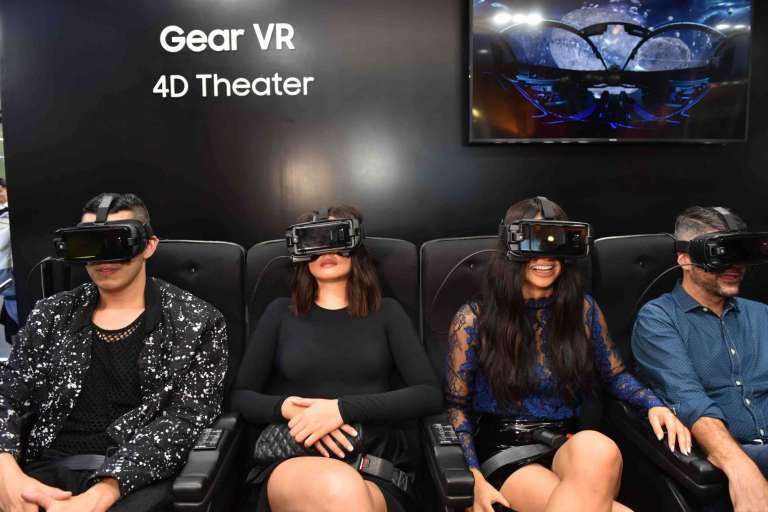 Gear VR 4D Theater with Samsung Brand Ambassadors
