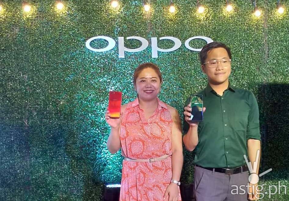 Jane Wan, OPPO Philippines Brand Marketing Director and Eason de Guzman, OPPO Philippines Public Relations Manager - OPPO F7 Youth launch