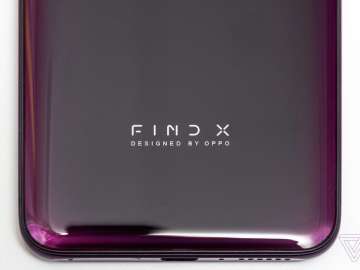 OPPO Find X has bottom-firing loudspeakers but no 3.5mm jack (via TheVerge)