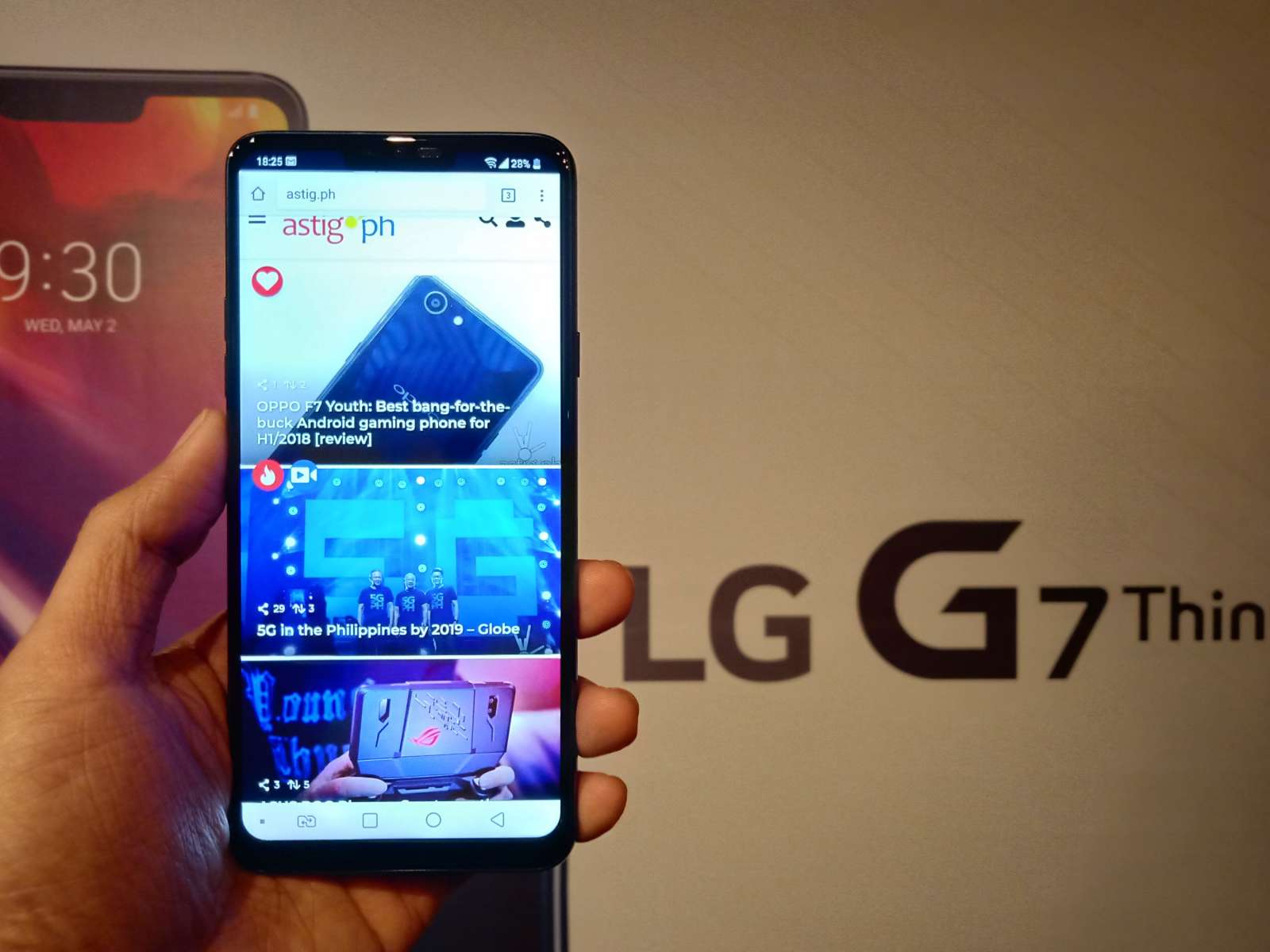 LG G7 ThinQ front handheld