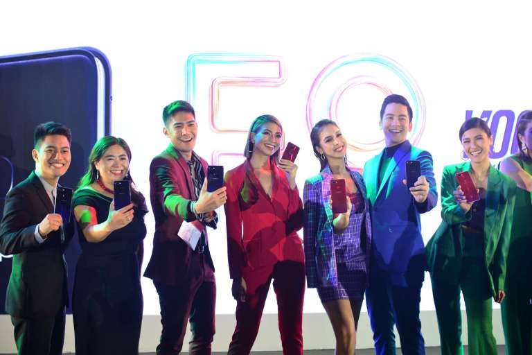 Jane Wan with Julia Barretto and other celebrity endorsers at the OPPO F9 launch in the Philippines