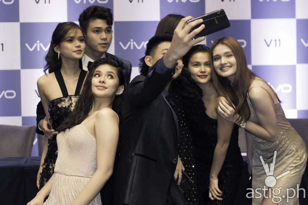 Maris Racal, Vern Enciso, Darren Espato, Julie Ann San Jose, Verniece Enciso, Chienna Filomeno, and Iñigo Pascual at the Vivo V11 Philippine launch held in Bonifacio Global City, Taguig