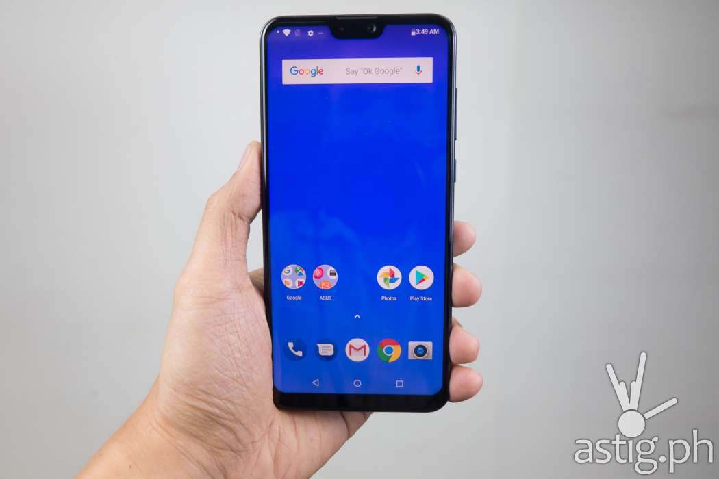 ASUS ZenFone Max Pro M2 (Philippines) - front handheld