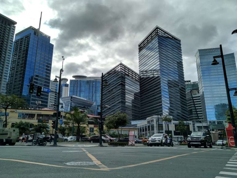 Zenfone Max Pro M2 photo sample - daylight city