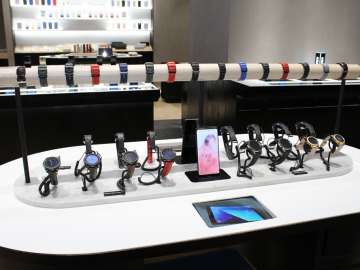 Gear Table - Samsung flagship store Manila Philippines