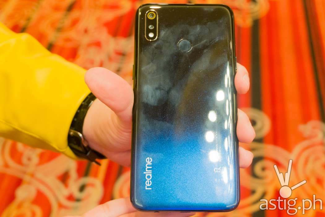 Realme 3 Just Killed The Mid-range Segment With Its P6,990 Launch Price ...