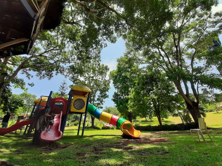 Sample photo - Samsung Galaxy A50