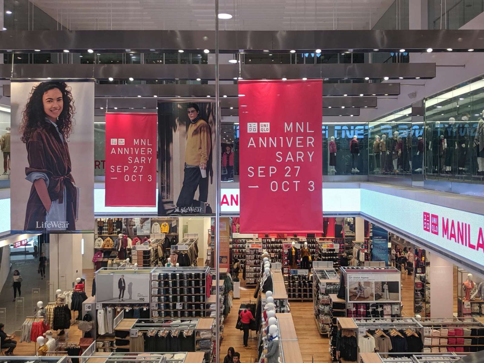 UNIQLO Manila opens 5 Oct  Largest global flagship store in Southeast Asia