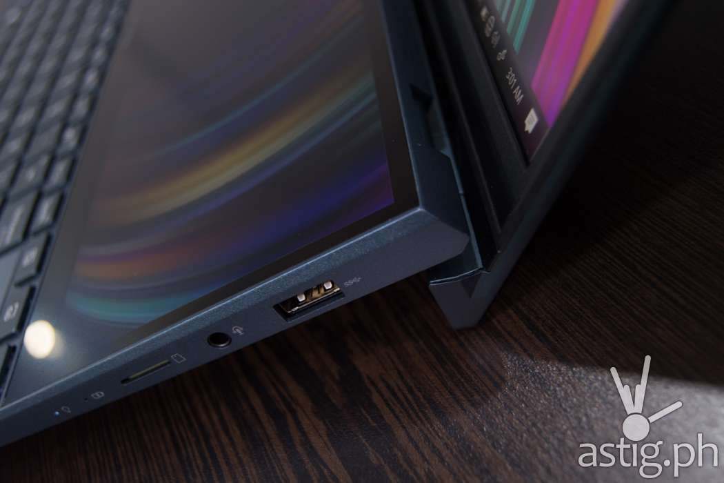 Screenpad, IO ports - ASUS ZenBook Duo (Philippines)