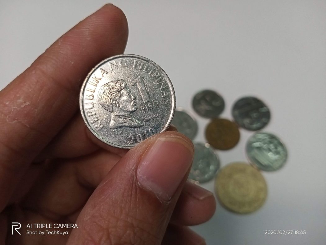 Coins (main camera) - realme C3 sample photo (Philippines)