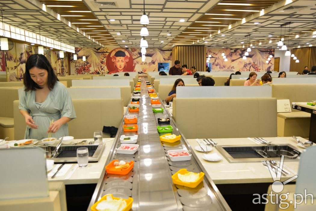 Dining area - Hosaku International Buffet Philippines SM North Tower 2