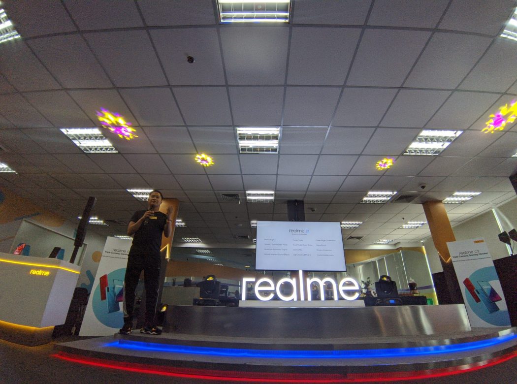 Eason de Guzman, Marketing Lead, Realme Philippines