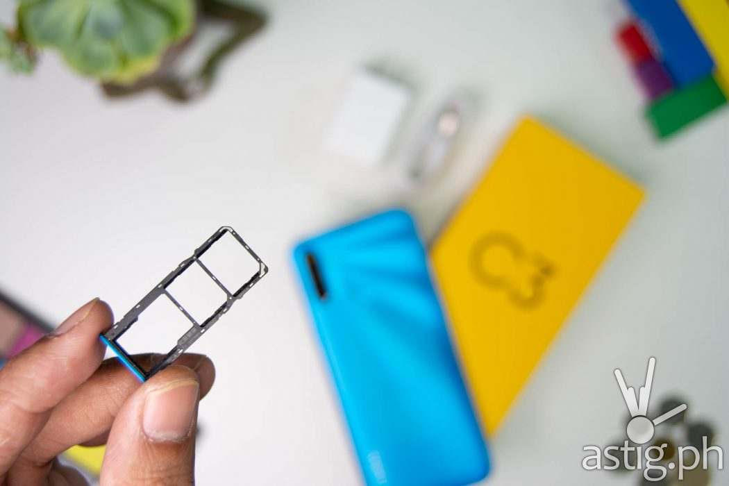 SIM and expansion tray - Realme C3 Philippines