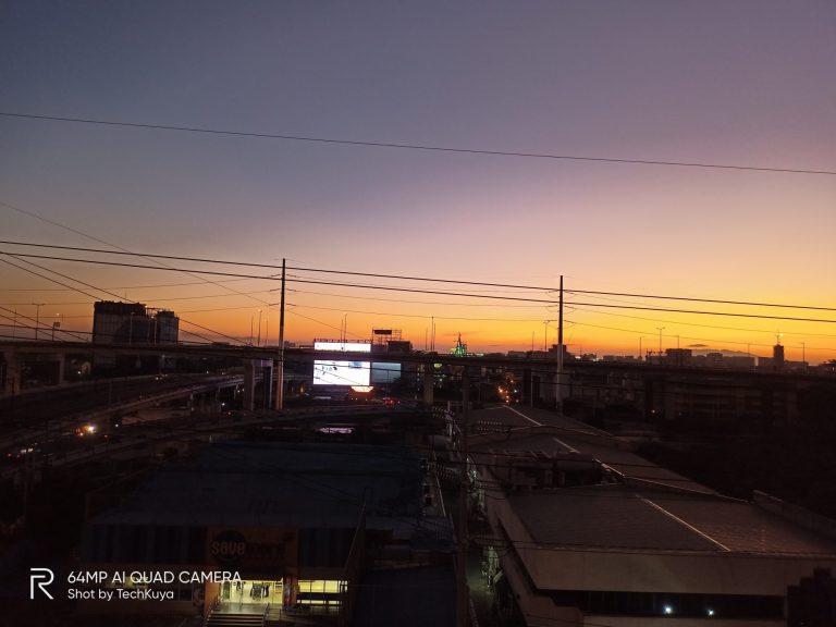 Low light outdoors sample photo - Realme 6 (Philippines)