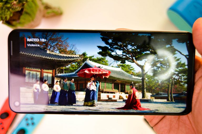 Video playback Netflix - realme 6 (Philippines)